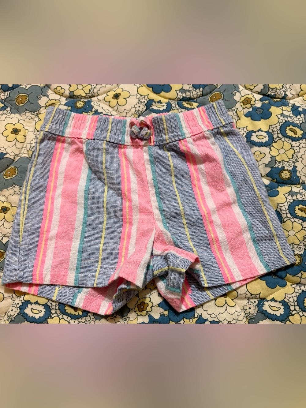 Carter's girls size 3t multi color striped pull on shorts